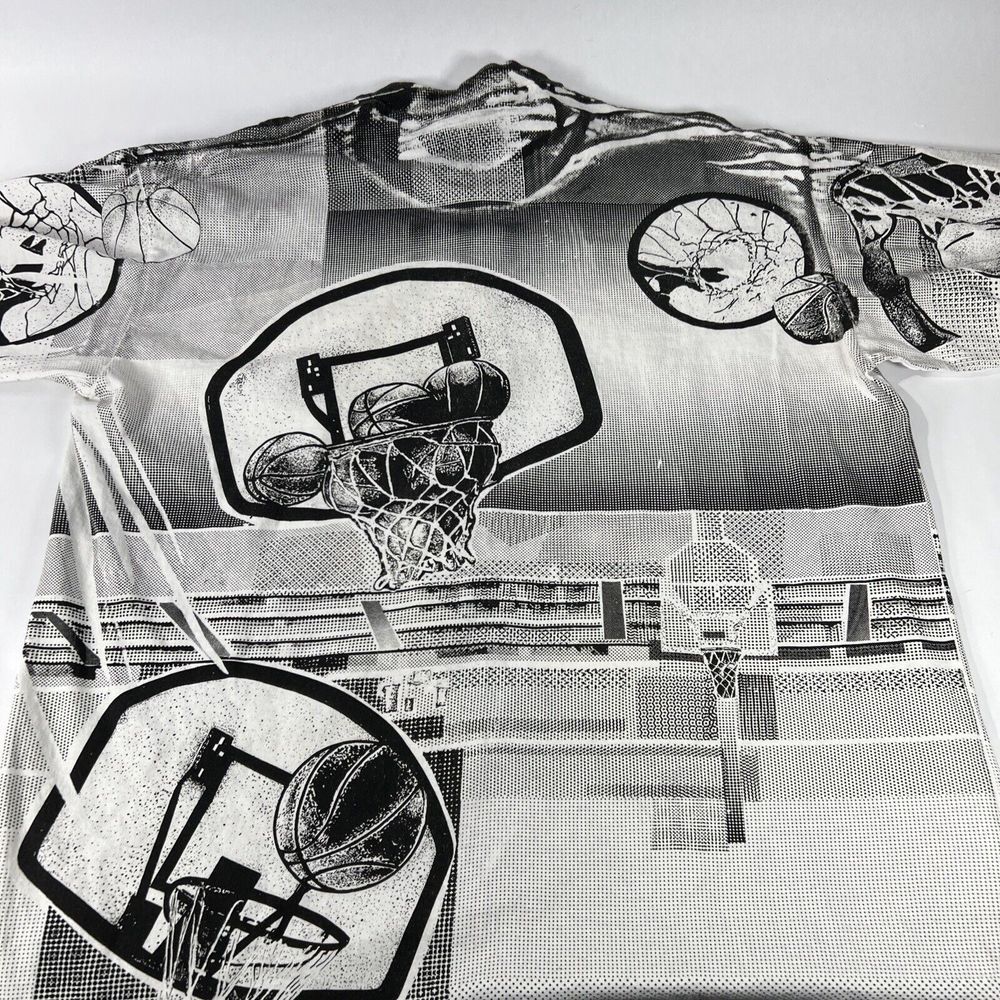 Vintage Chicago Bulls All Over Print Activewear Tag Shirt XL Made In USA - Picture 8 of 10